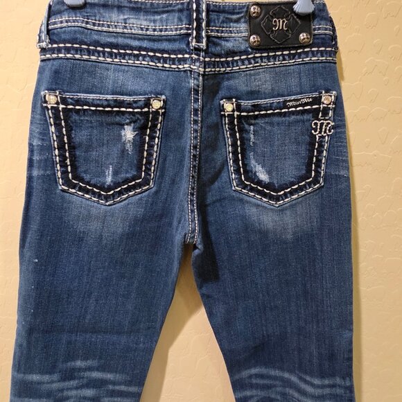 Women's Miss Me Capris Size 25 JPB5014-6 Boyfriend Cut Jeans Denim Pant Distress - Picture 11 of 16